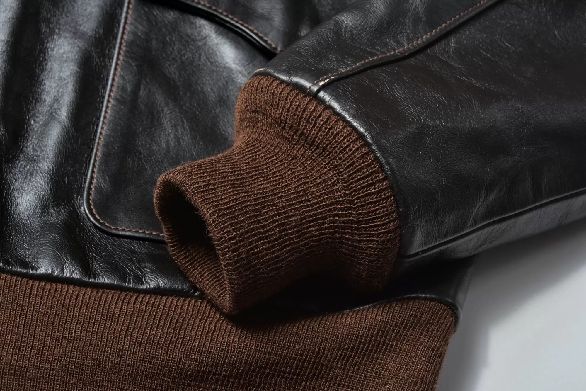 The Real McCoy's Leather^Type A-2 Real Mccoy Mfg. Co. (Model 220) 051 Seal Brown