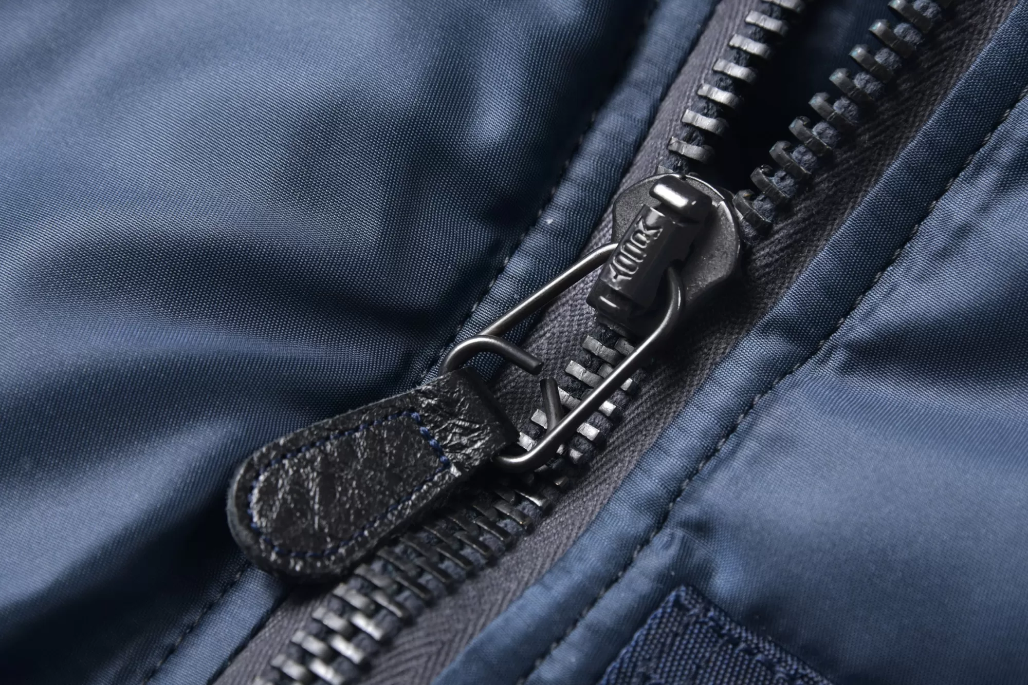 The Real McCoy's Military^Type B-15C Real Mccoy Mfg. Co./Green Ribbing 140 Navy