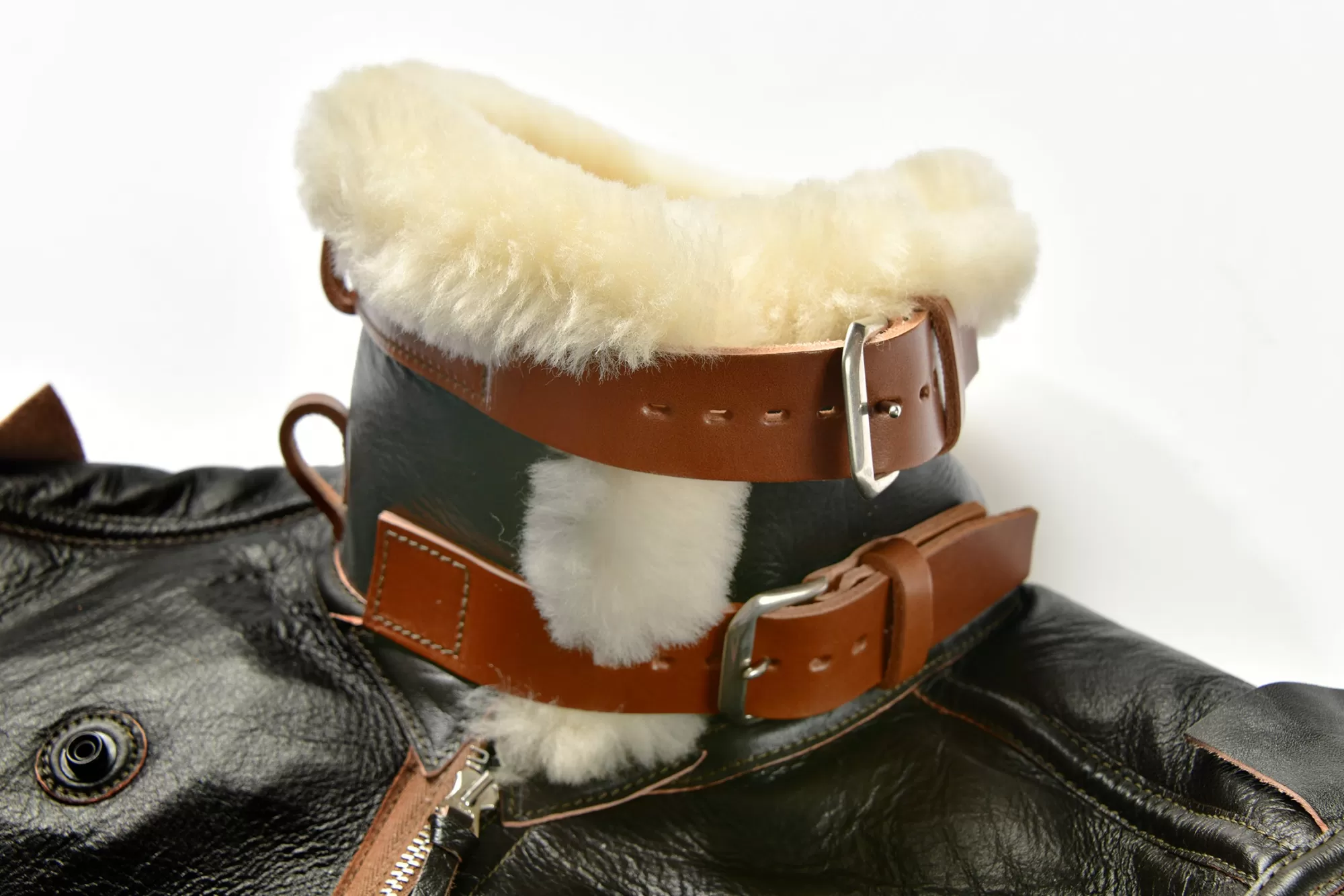 The Real McCoy's Leather^Type B-3 Real Mccoy Mfg. Co. 051 Seal Brown