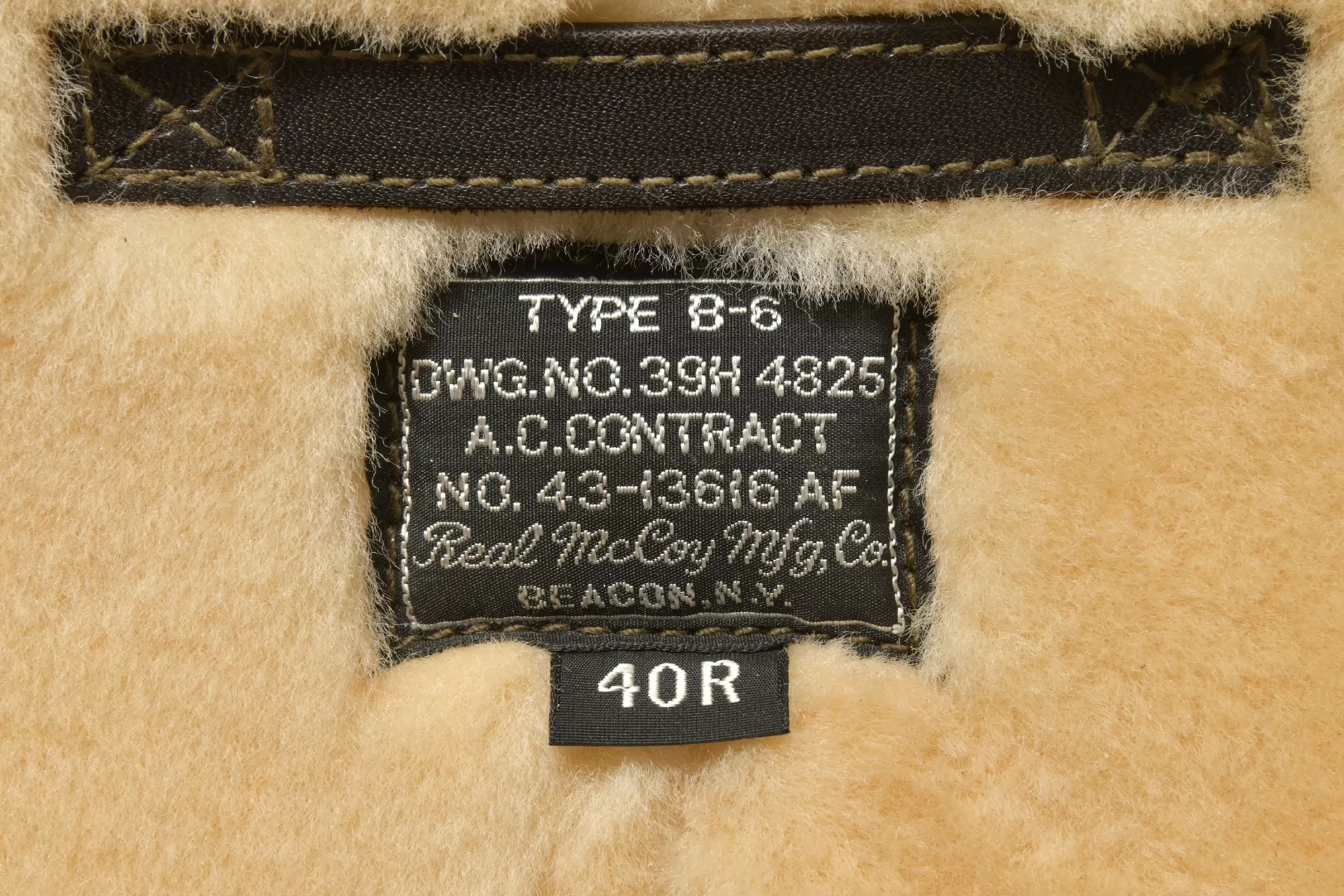 The Real McCoy's Military^Type B-6 Real Mccoy Mfg.Co (Fw22) 051 SEAL BROWN